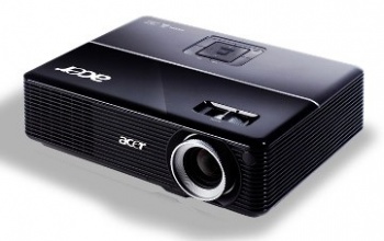  Acer P1100C DLP 2600Lm SVGA800X600 3D 4000:1 ColorBoostII EcoPro ZOOM USB Reader Bag 2.5kg