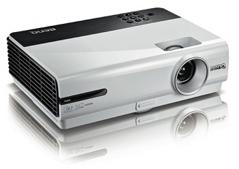 Проектор BenQ W600+ DLP 2600ANSI 720P(1280x720)4000:1Brilliant Color 4000hrs lamp life HDMI 3D 2.7kg