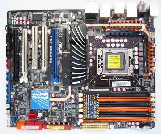   Asus P6T DELUXE V2 Soc-1366 iX58 DDRIII ATX SATA AC'97 8ch LAN-Gbt +1394 +RaiD