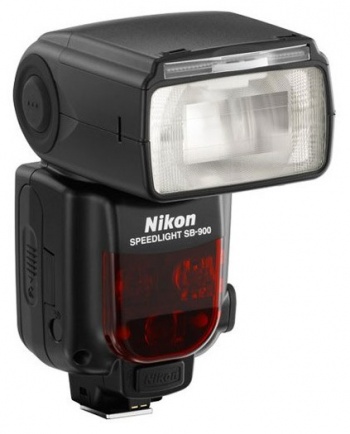  Nikon Speedlight SB-900 (FSA03801)